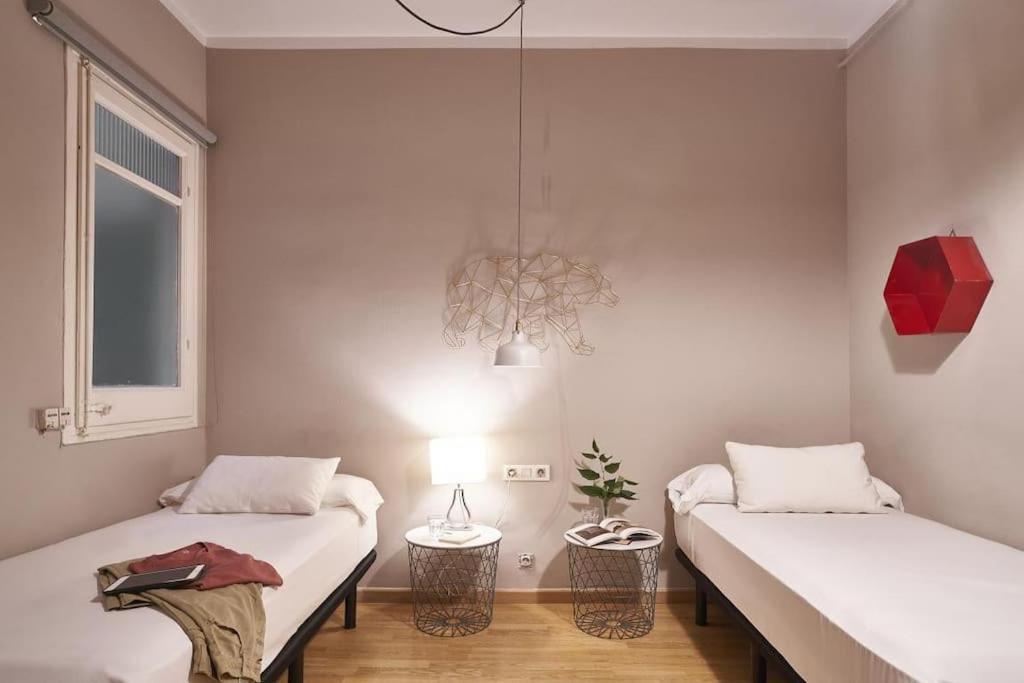 Magnificent 4 Bedroom Apartment In Eixample Barcelona Exteriér fotografie
